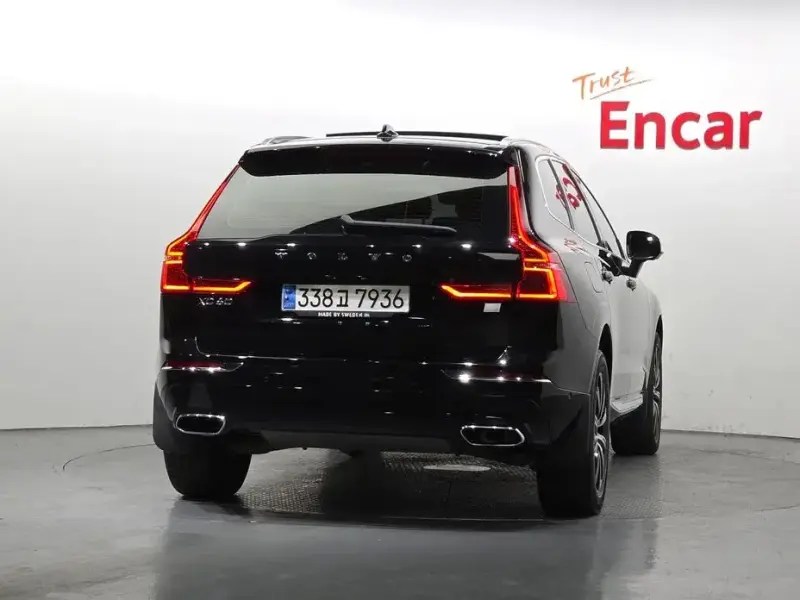 2020 Volvo XC60 с пробегом 31 884 км