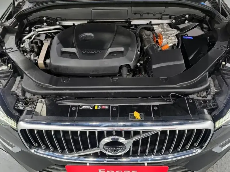 2020 Volvo XC60 с пробегом 31 884 км