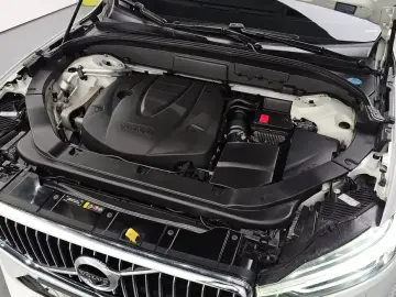 2020 Volvo XC60 с пробегом 119 714 км