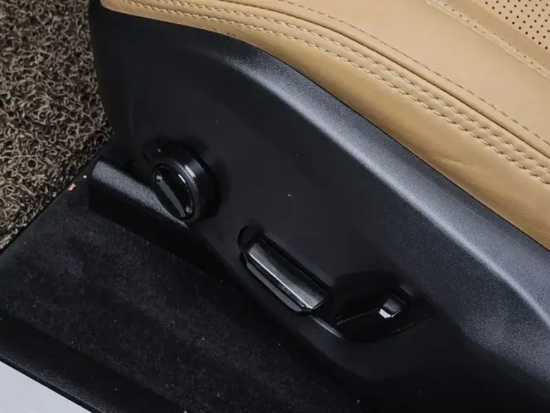 2020 Volvo XC60 с пробегом 119 714 км