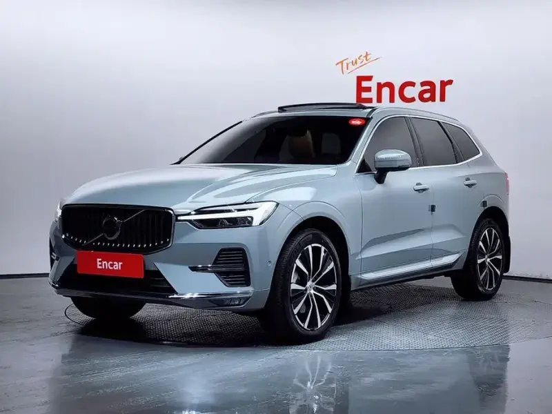 2023 Volvo XC60 с пробегом 37 144 км