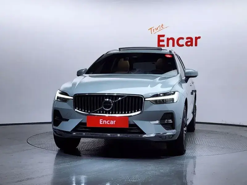 2023 Volvo XC60 с пробегом 37 144 км