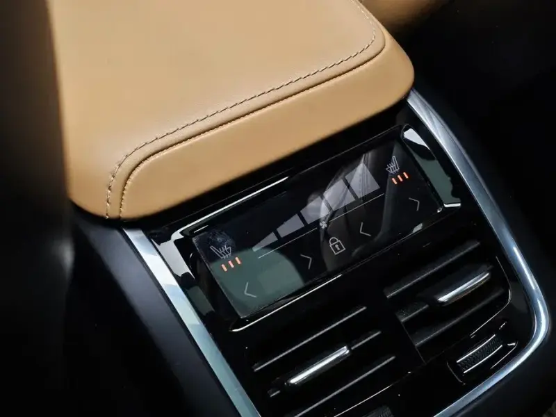 2020 Volvo XC60 с пробегом 119 714 км