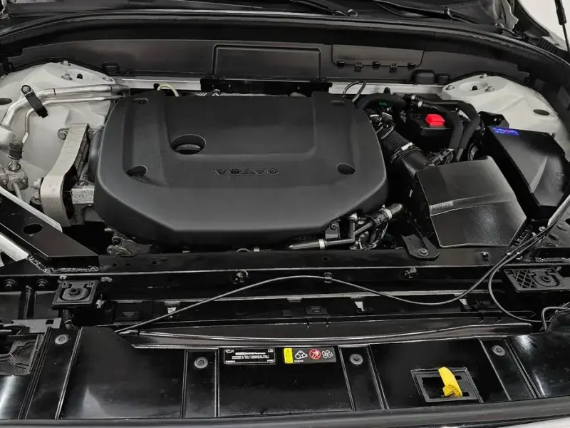 2022 Volvo XC60 с пробегом 43 004 км