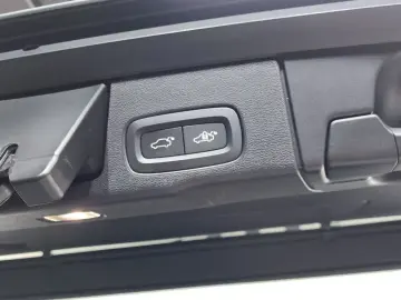 2023 Volvo XC60 с пробегом 37 144 км