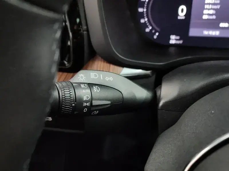 2023 Volvo XC60 с пробегом 37 144 км