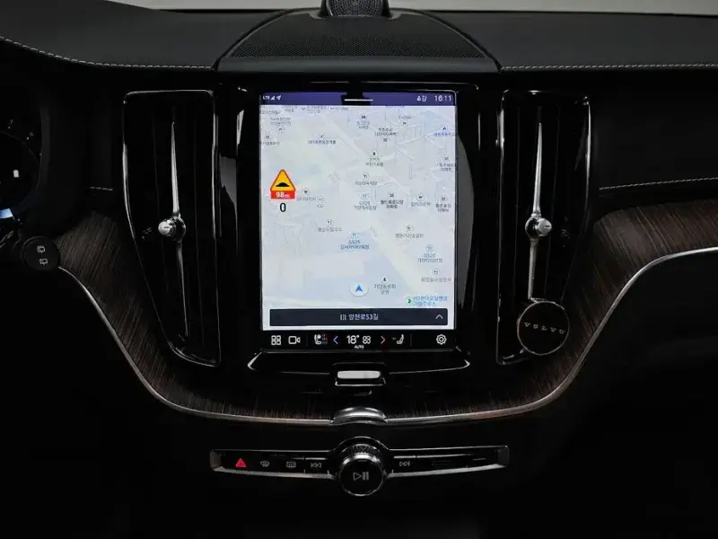2022 Volvo XC60 с пробегом 43 004 км