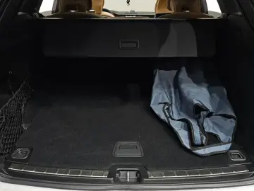 2022 Volvo XC60 с пробегом 43 004 км