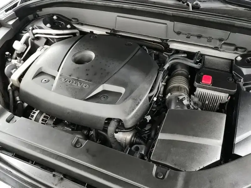2020 Volvo XC60 с пробегом 64 619 км