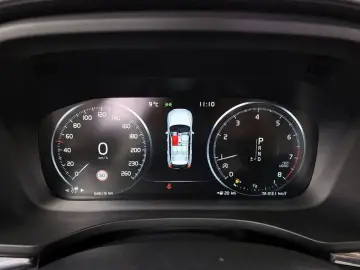 2020 Volvo XC60 с пробегом 64 619 км
