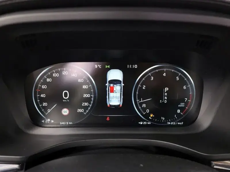 2020 Volvo XC60 с пробегом 64 619 км