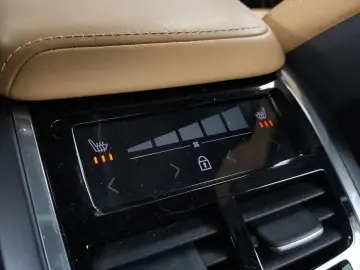 2020 Volvo XC60 с пробегом 64 619 км