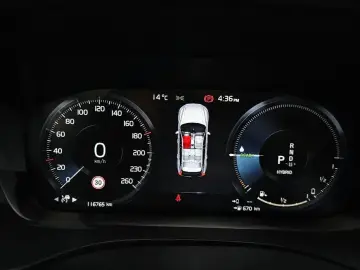 2021 Volvo XC60 с пробегом 116 765 км