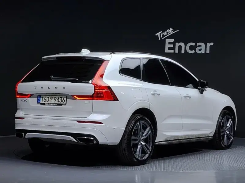 2021 Volvo XC60 с пробегом 152 267 км