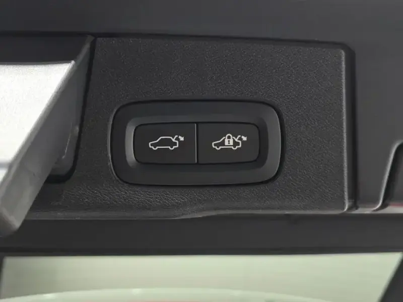2021 Volvo XC60 с пробегом 116 765 км