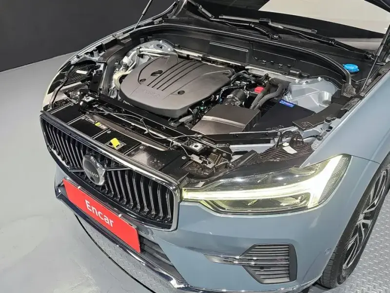 2022 Volvo XC60 с пробегом 39 057 км