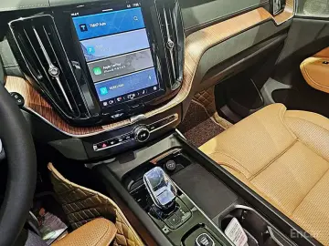 2023 Volvo XC60 с пробегом 31 283 км