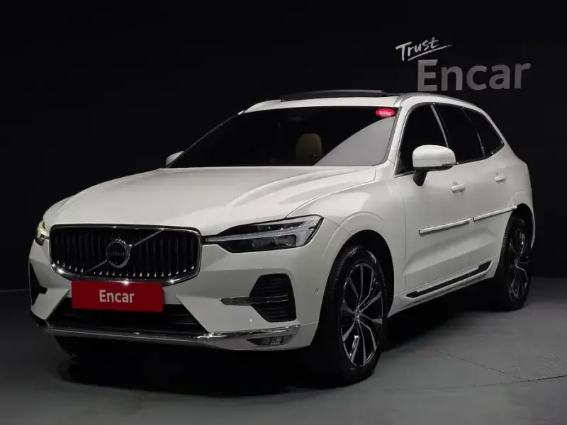 2023 Volvo XC60 с пробегом 22 169 км