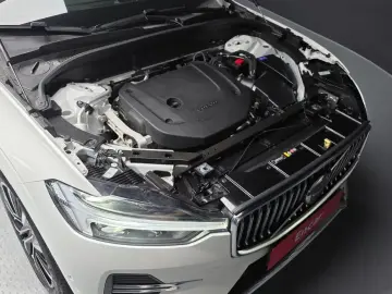 2023 Volvo XC60 с пробегом 22 169 км