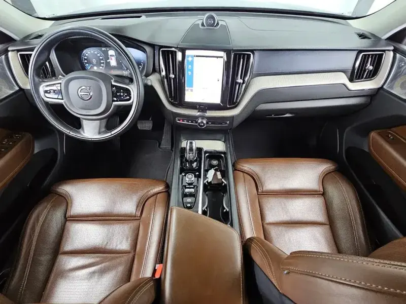 2019 Volvo XC60 с пробегом 168 508 км