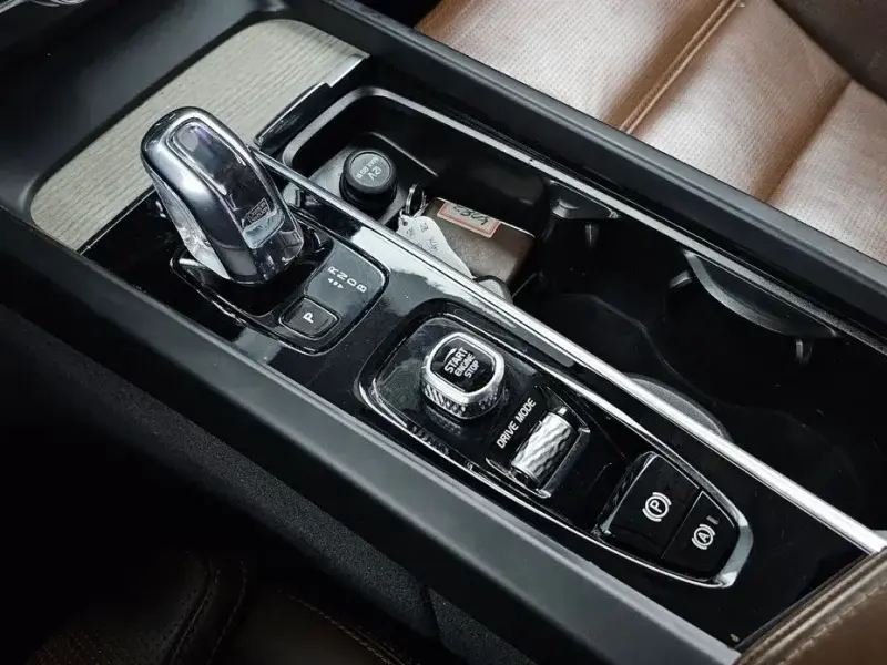 2019 Volvo XC60 с пробегом 168 508 км