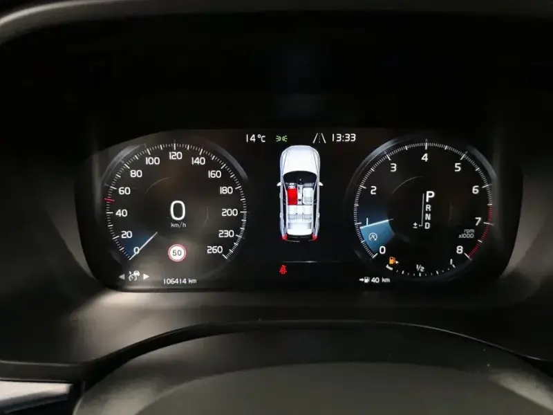 2020 Volvo XC60 с пробегом 106 414 км