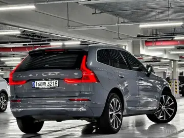 2021 Volvo XC60 с пробегом 47 913 км