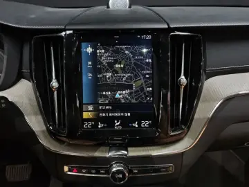 2019 Volvo XC60 с пробегом 86 934 км