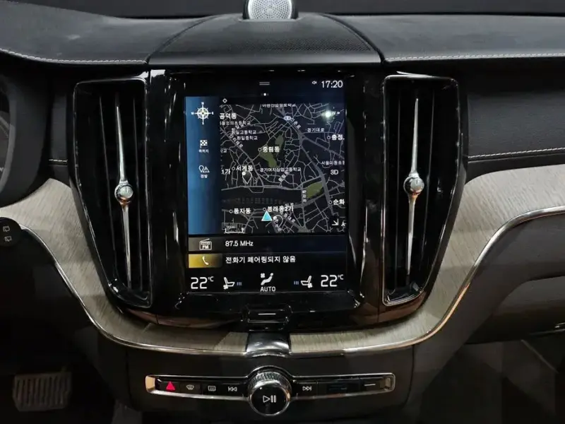 2019 Volvo XC60 с пробегом 86 934 км
