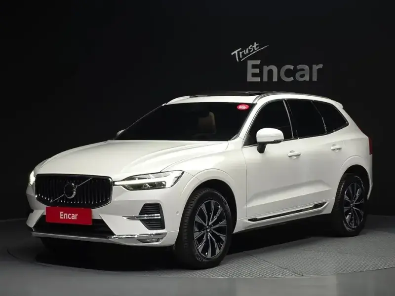 2023 Volvo XC60 с пробегом 38 793 км