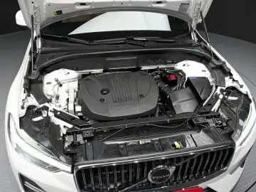 2023 Volvo XC60 с пробегом 38 793 км