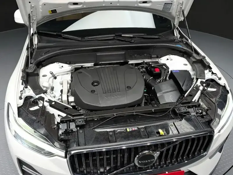2023 Volvo XC60 с пробегом 38 793 км