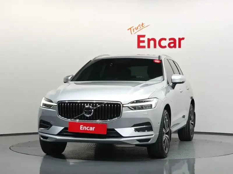 2020 Volvo XC60 с пробегом 39 883 км