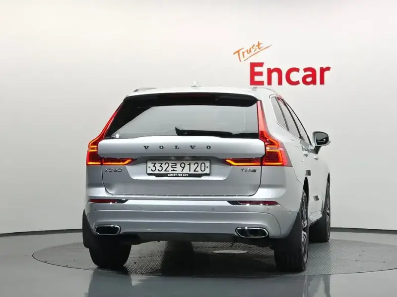 2020 Volvo XC60 с пробегом 39 883 км