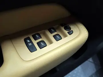 2023 Volvo XC60 с пробегом 38 793 км