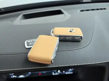 2020 Volvo XC60 с пробегом 39 883 км