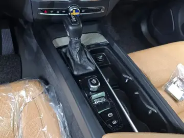 2017 Volvo XC60 с пробегом 132 533 км