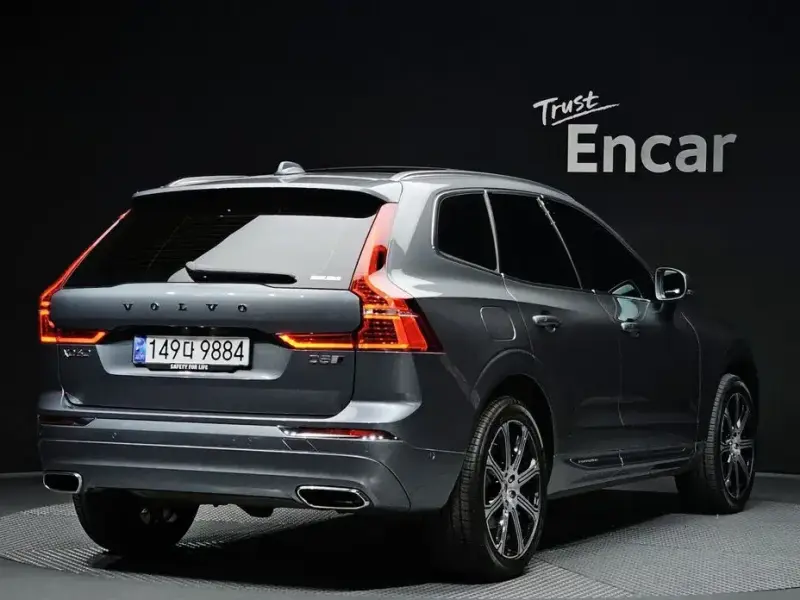 2019 Volvo XC60 с пробегом 90 158 км