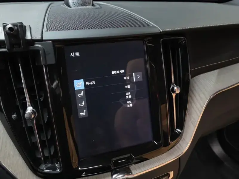 2019 Volvo XC60 с пробегом 90 158 км