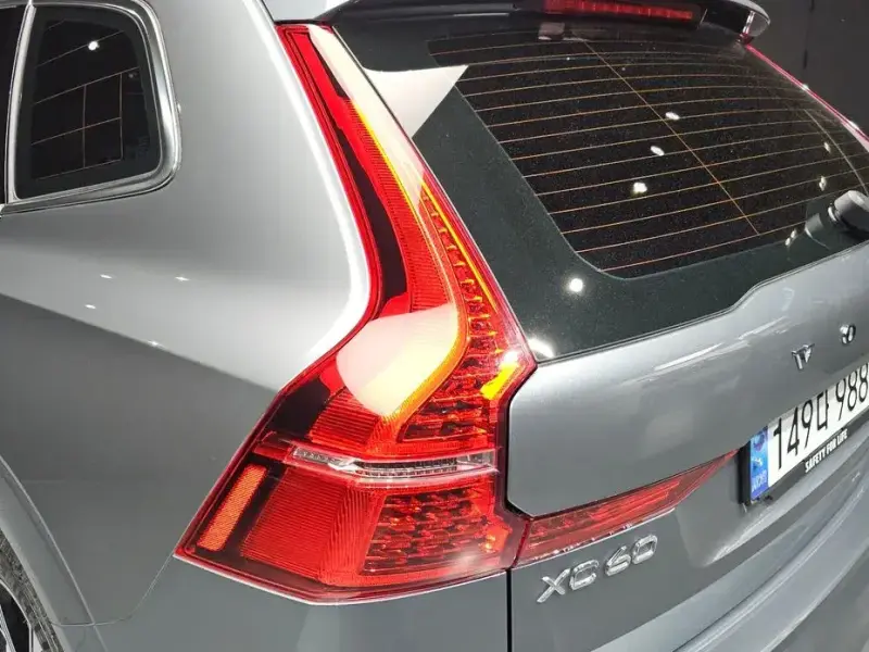 2019 Volvo XC60 с пробегом 90 158 км