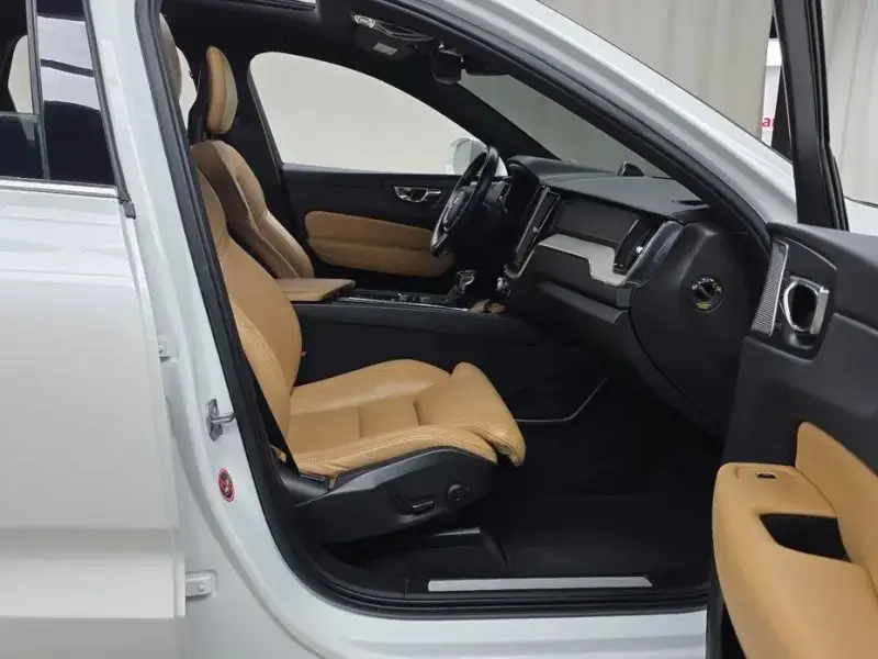 2018 Volvo XC60 с пробегом 202 358 км