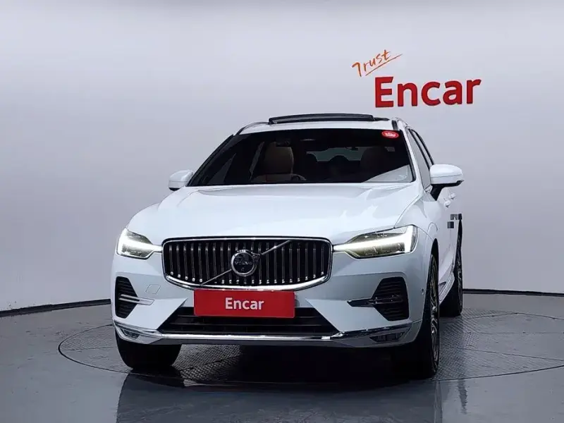 2022 Volvo XC60 с пробегом 41 134 км