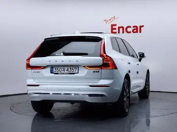 2022 Volvo XC60 с пробегом 41 134 км