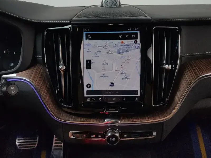 2022 Volvo XC60 с пробегом 41 134 км
