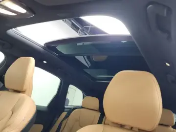 2022 Volvo XC60 с пробегом 41 134 км