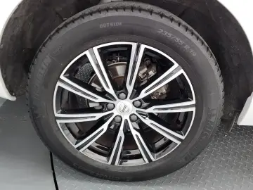 2021 Volvo XC60 с пробегом 86 899 км