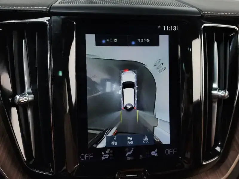 2021 Volvo XC60 с пробегом 86 899 км