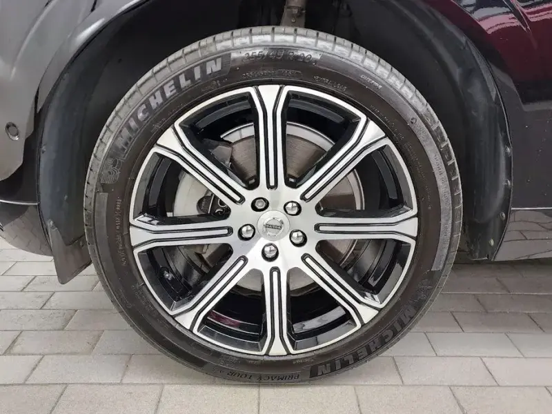 2021 Volvo XC60 с пробегом 95 255 км