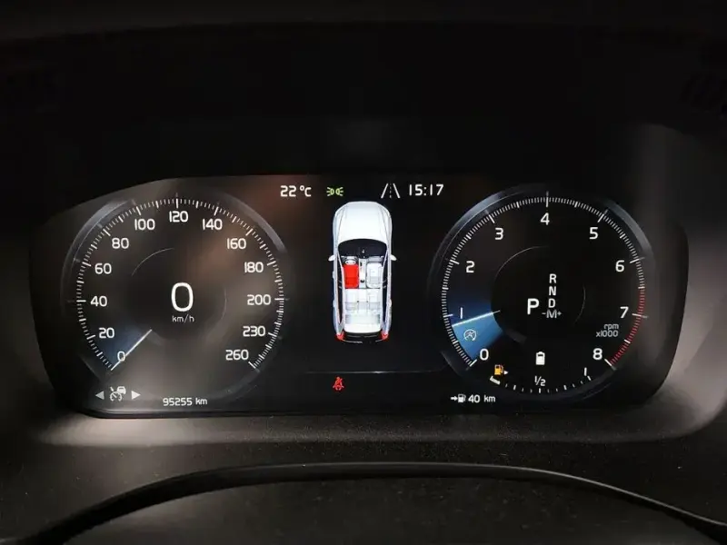 2021 Volvo XC60 с пробегом 95 255 км