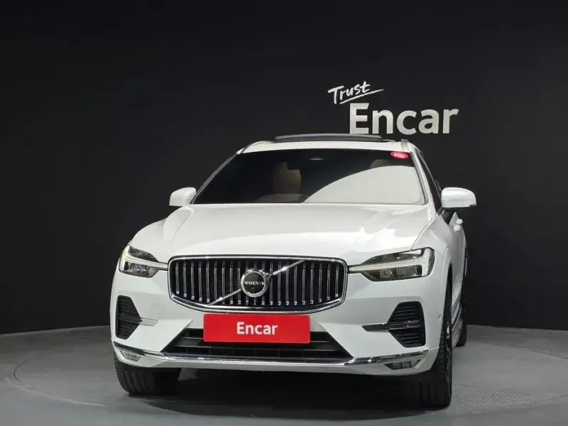 2022 Volvo XC60 с пробегом 53 166 км